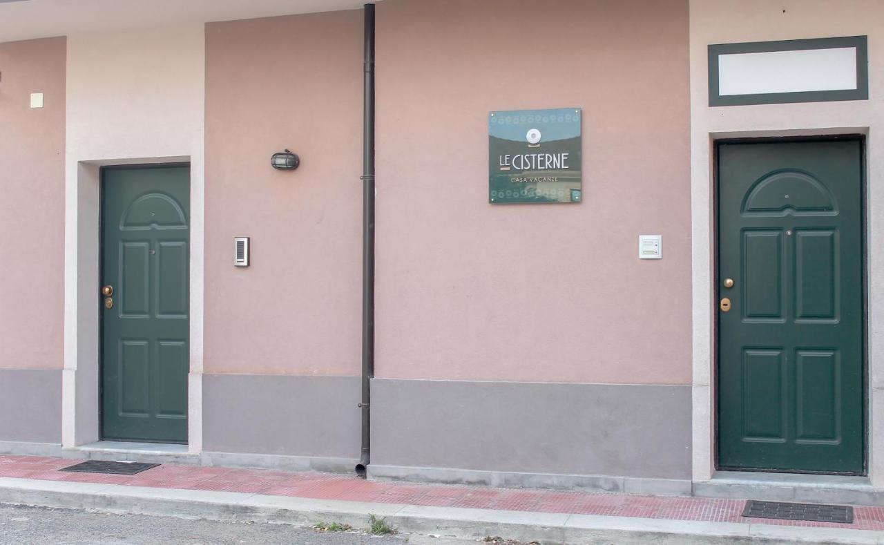 Casa Vacanze Le Cisterne 焦亚陶罗 外观 照片